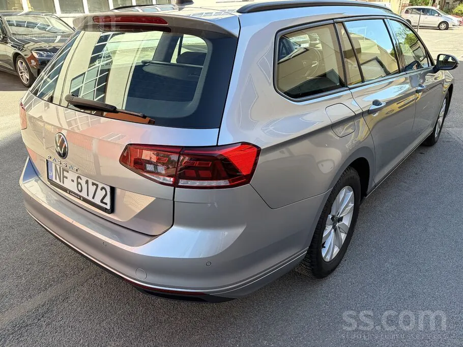 Volkswagen Passat 2022 photo 3
