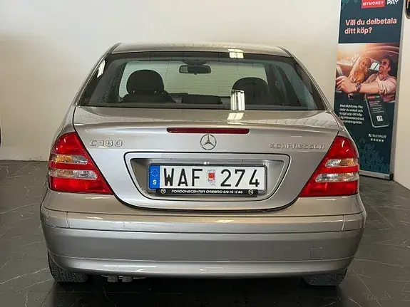 Mercedes-Benz C180 2004 photo 5