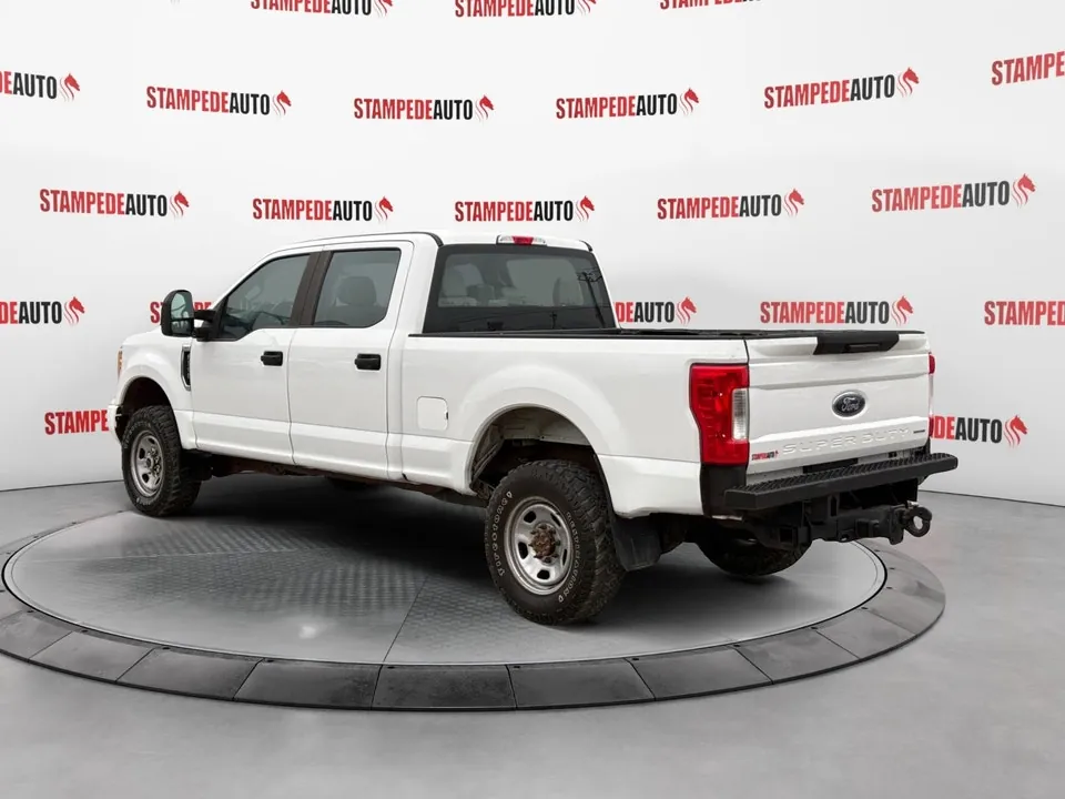 Ford F350 2017 photo 3