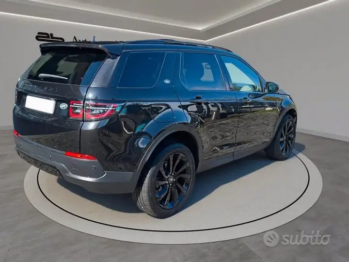 Land Rover Discovery Sport 2022 photo 4