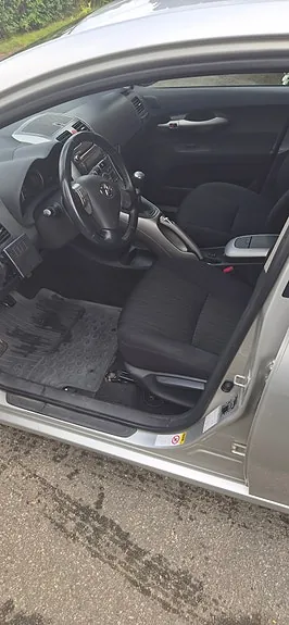 Toyota Auris 2007 photo 4