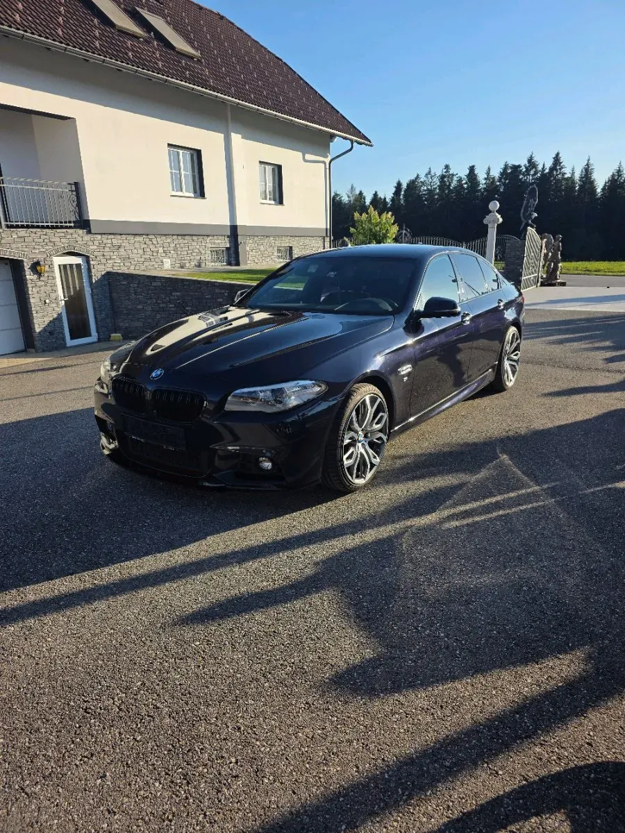 BMW 5 Series 2015 photo 2