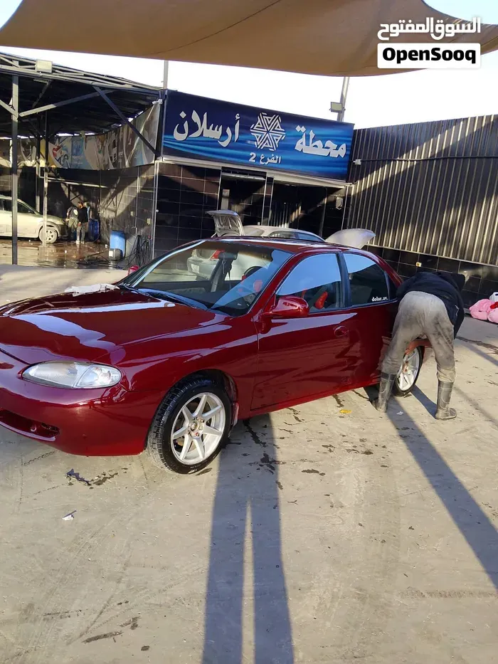 Hyundai Avante 1996 photo 3