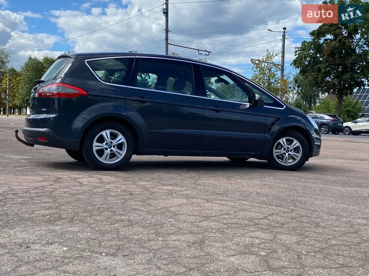 Ford S-Max 2011 photo 5