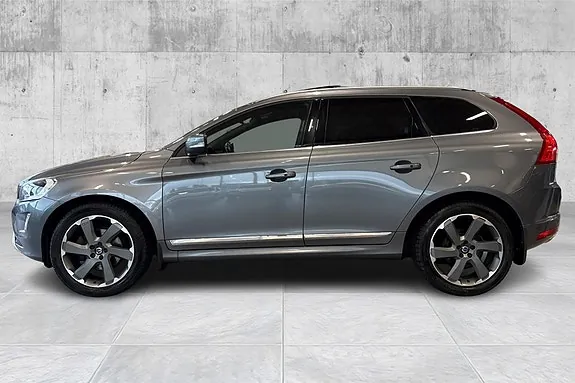 Volvo Xc60 2017 photo 2