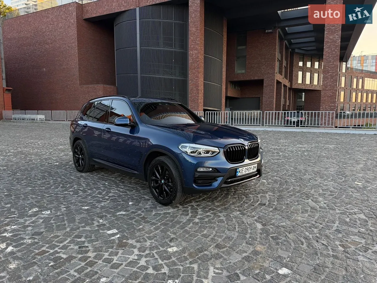 BMW X3 2018 photo 3