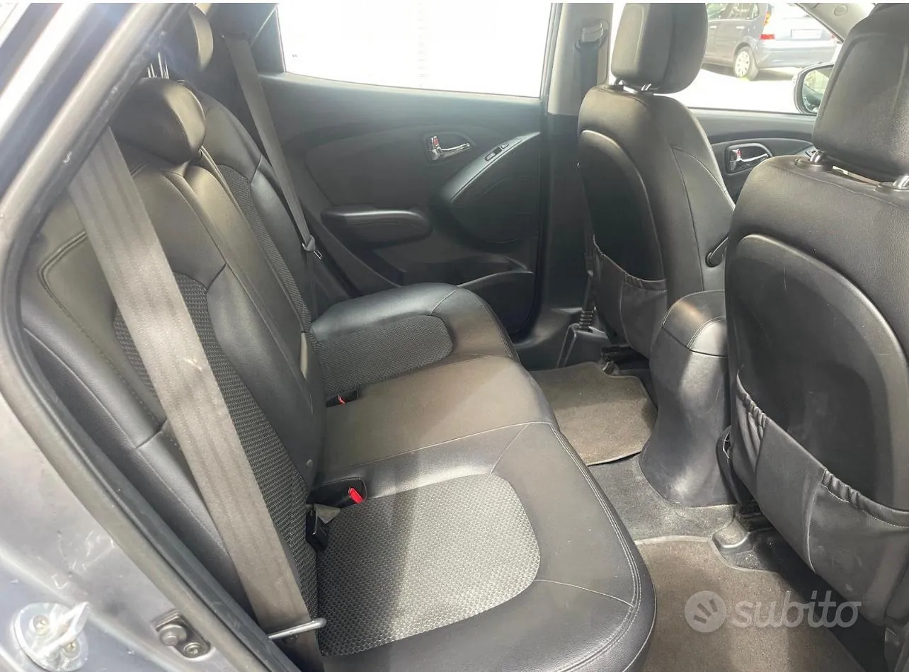 Hyundai Ix35 2012 photo 2
