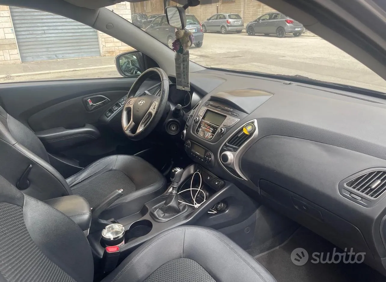 Hyundai Ix35 2012 photo 4