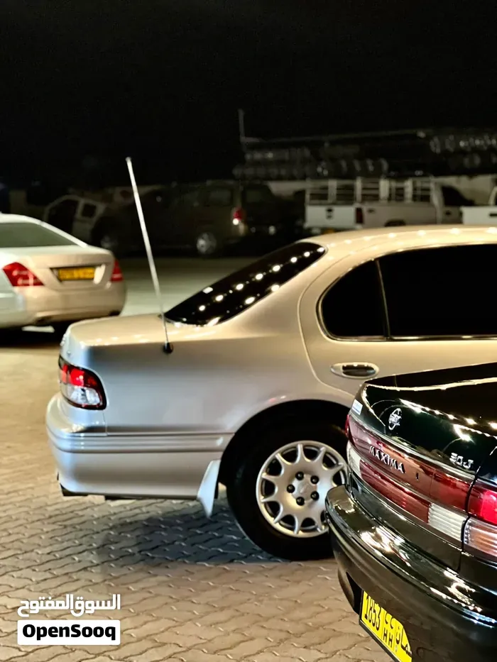 Nissan Maxima 1999 photo 5