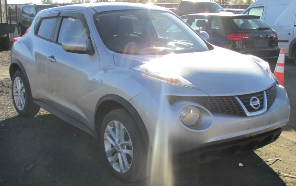 Nissan Juke 2012 photo 3