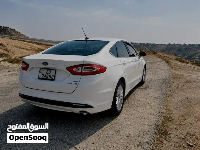 Ford Fusion 2013 photo 4