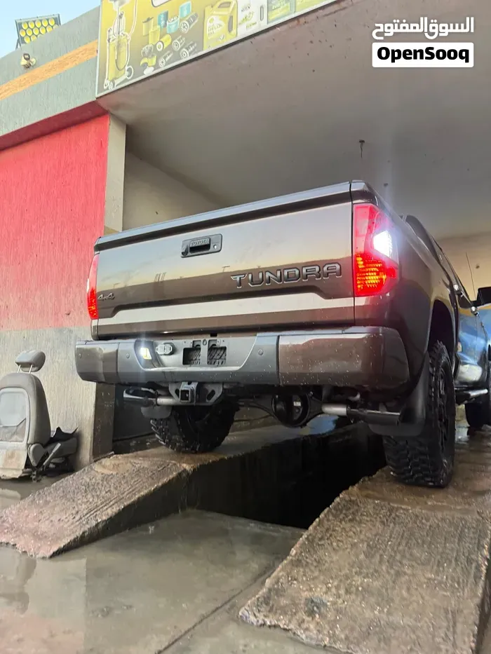 Toyota Tundra 2021 photo 2