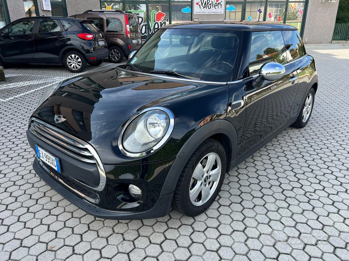 Mini Mini