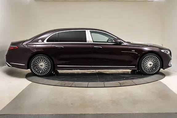 Mercedes-Benz S-Class 2023 photo 4