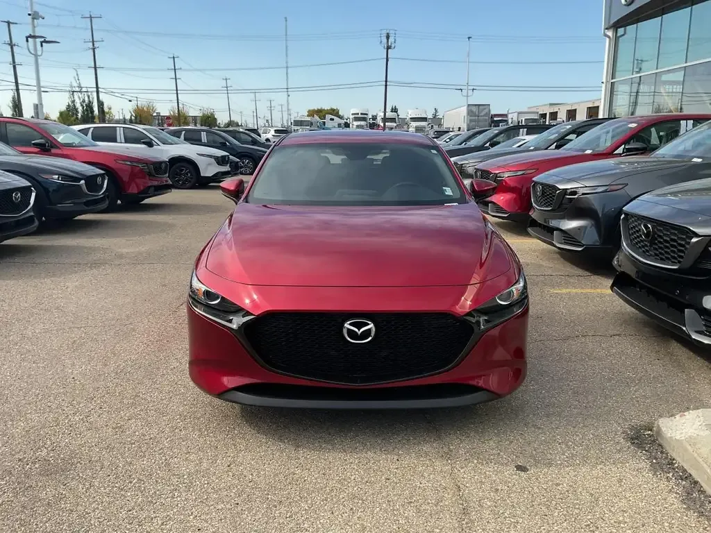Mazda 3 2022 photo 2