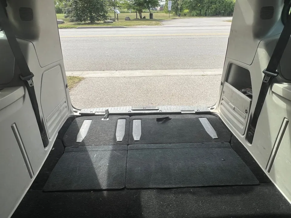 Dodge Grand Caravan 2011 photo 5