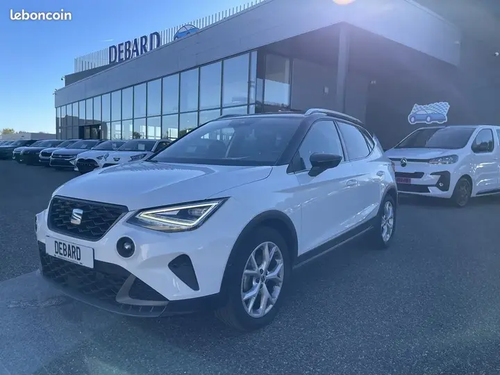 Seat Arona