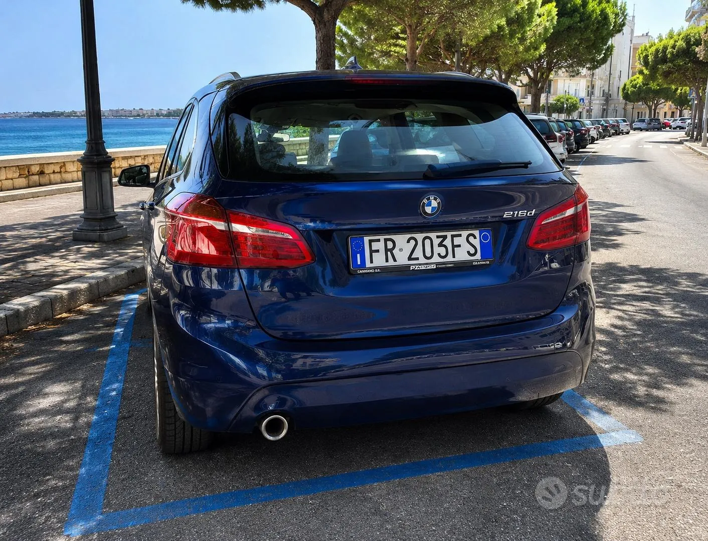 BMW 216D
