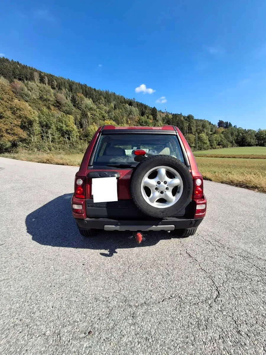 Land Rover Freelander 2005 photo 3