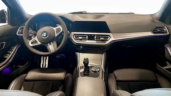 BMW 330E 2021 photo 4