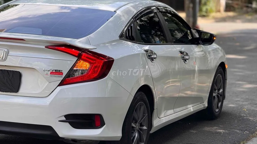 Honda Civic 2019 photo 5