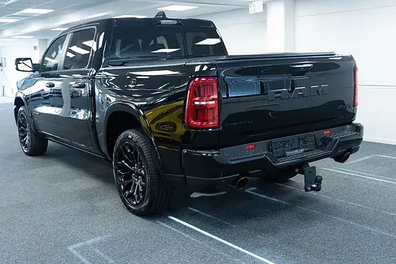 Ram 1500 2025 photo 2