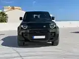 Land Rover Defender 2026 photo 3