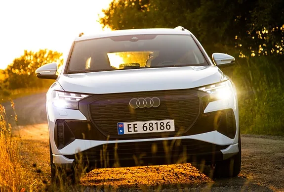 Audi Q4 E-Tron 2022 photo 4