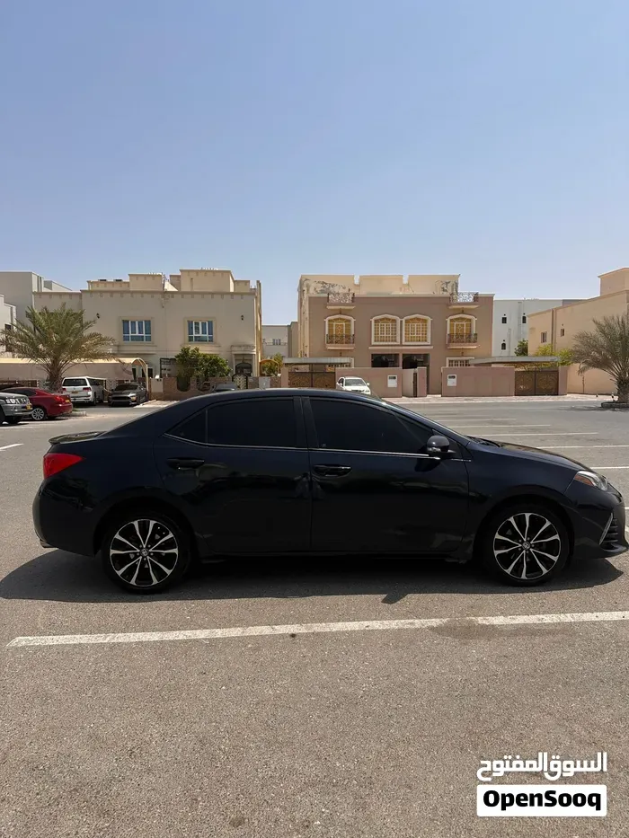 Toyota Corolla 2018 photo 2