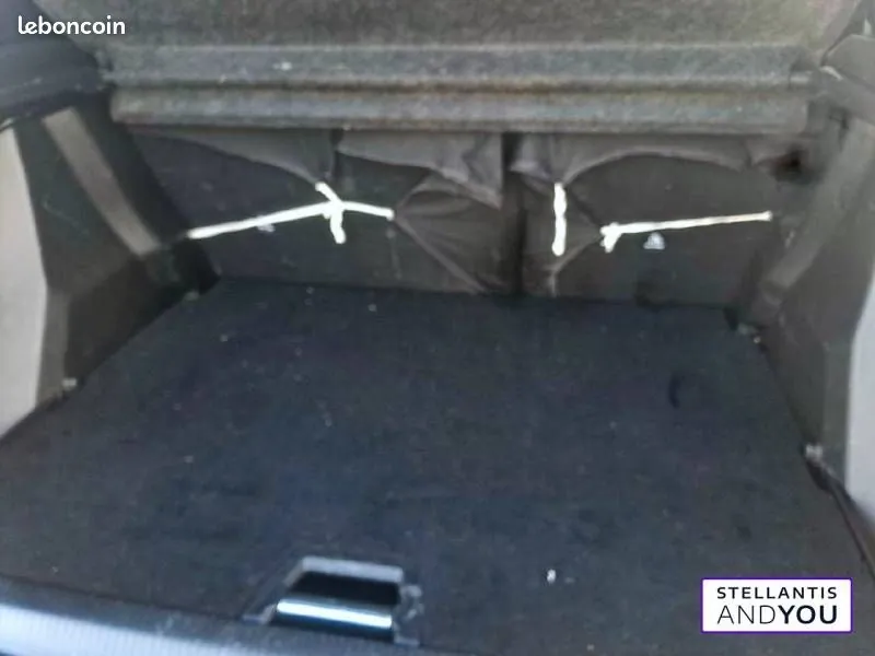 Peugeot 2008 2021 photo 4