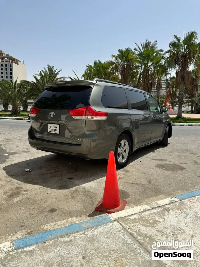 Toyota Sienna