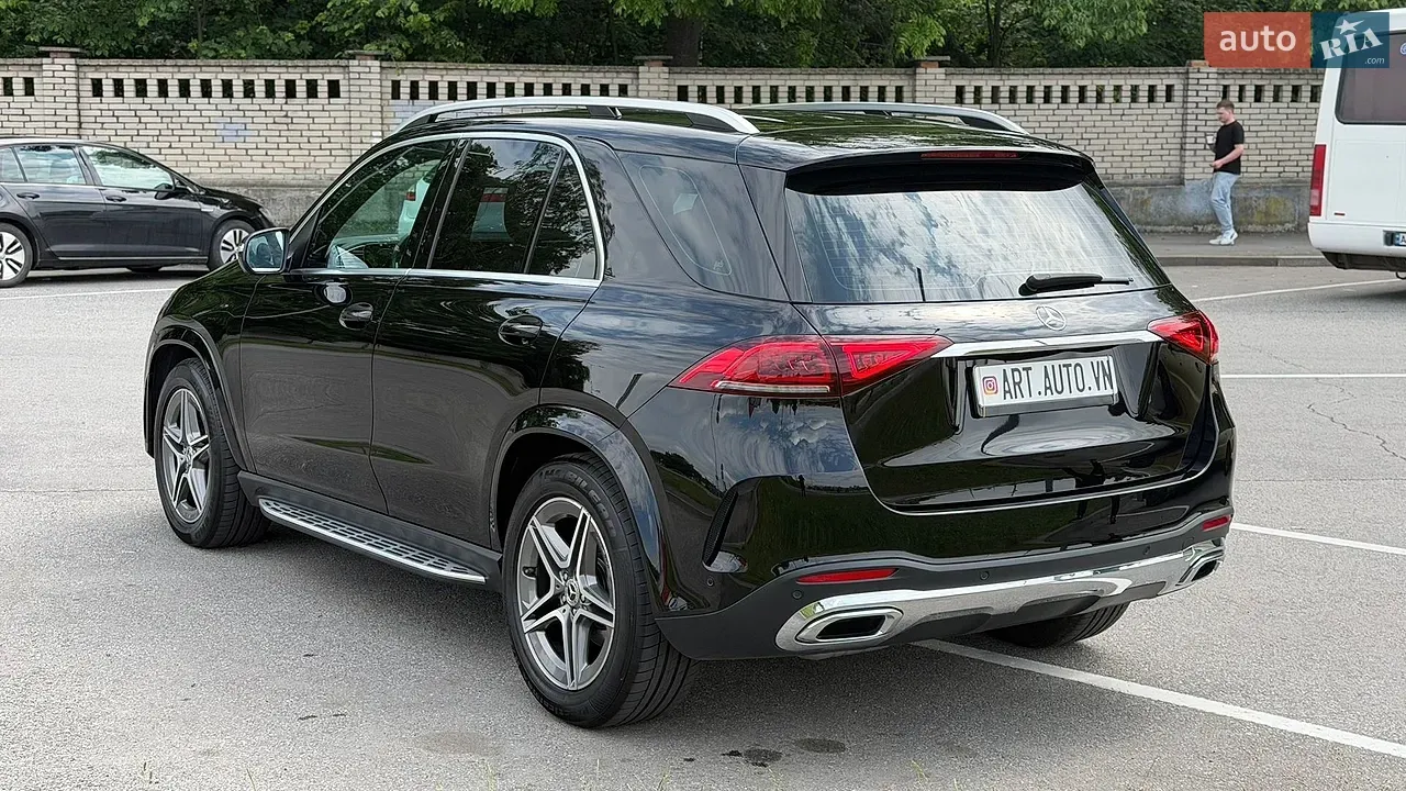 Mercedes-Benz Gle-Class 2021 photo 3