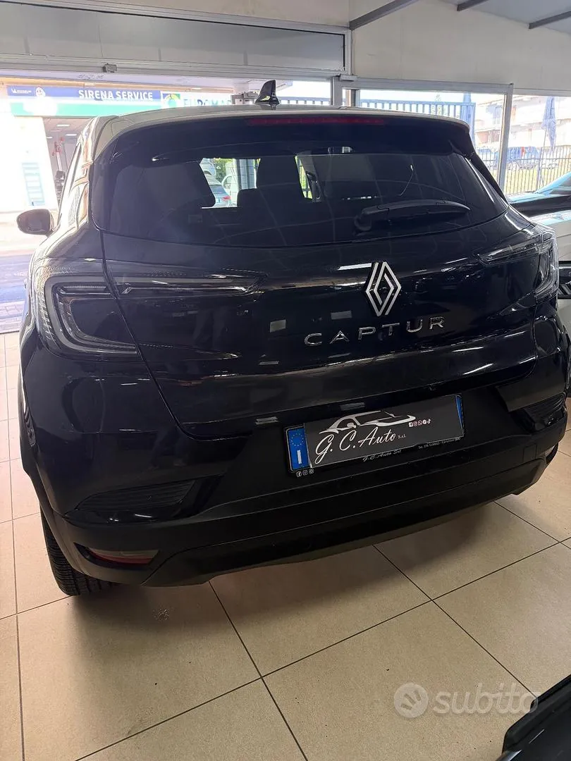 Renault Captur 2025 photo 5