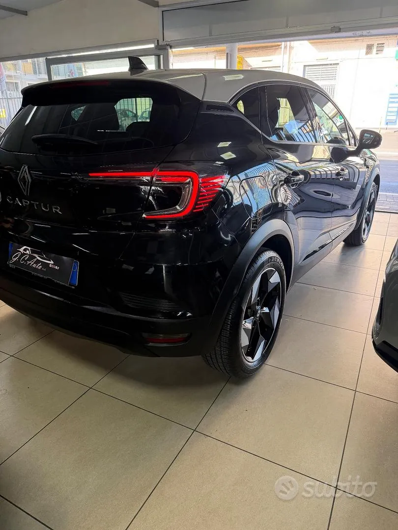 Renault Captur 2025 photo 4