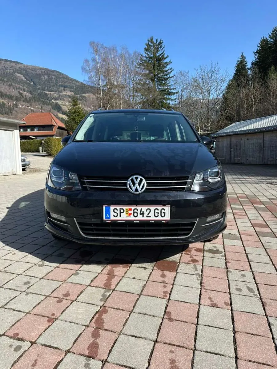 Volkswagen Sharan 2013 photo 2
