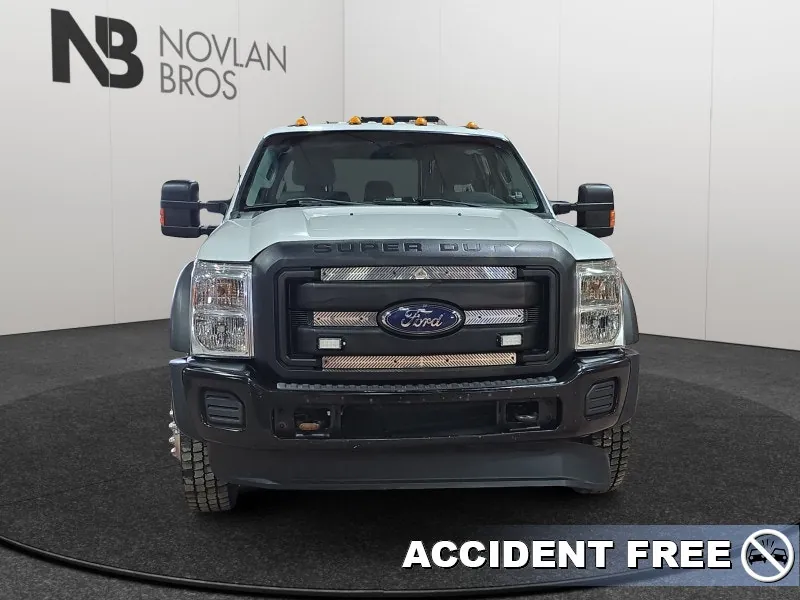 Ford Super Duty F-550 2014 photo 2