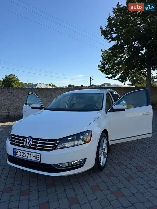 Volkswagen Passat 2014 photo 2