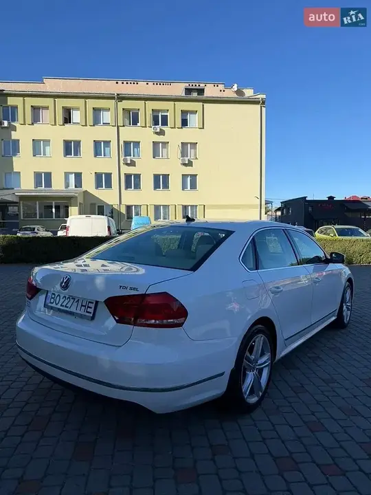 Volkswagen Passat 2014 photo 4