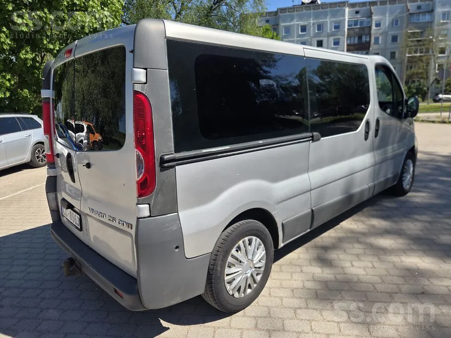 Opel Vivaro 2009 photo 3