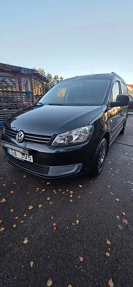 Volkswagen Caddy Maxi 2011 photo 2