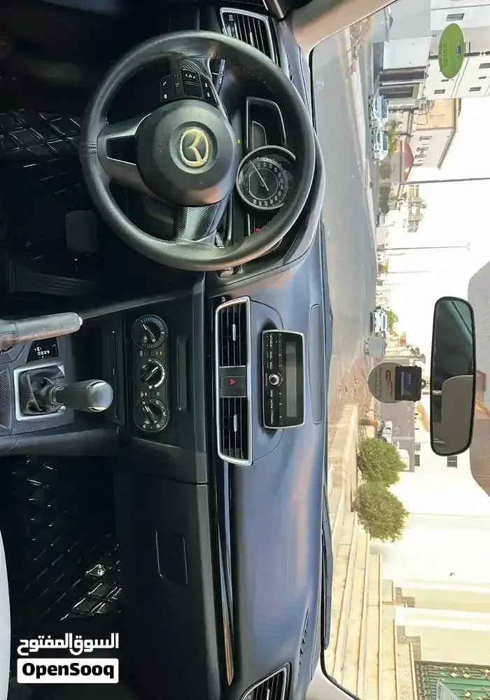 Mazda 3 2015 photo 4