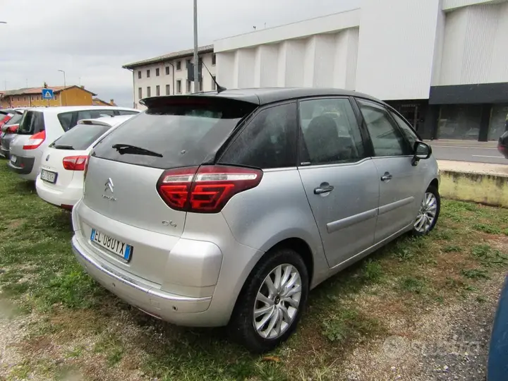 Citroen C4 2012 photo 5