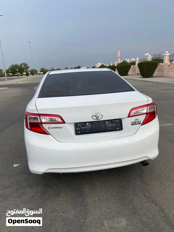 Toyota Camry 2014 photo 2