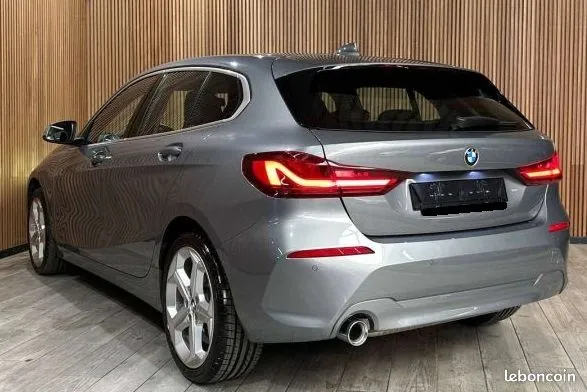 BMW Série 1 2023 photo 4