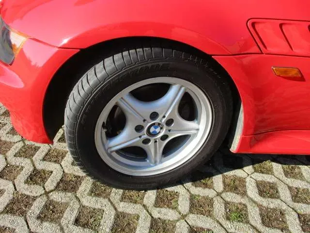 BMW Z3 1996 photo 3