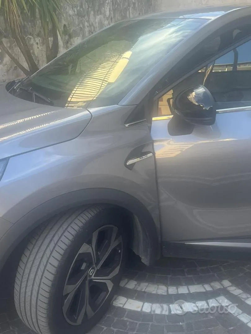 Renault Captur 2022 photo 4