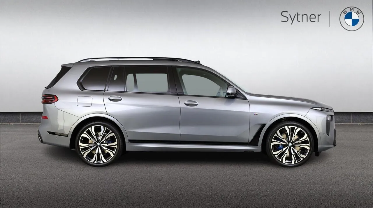 BMW X7 2026 photo 3