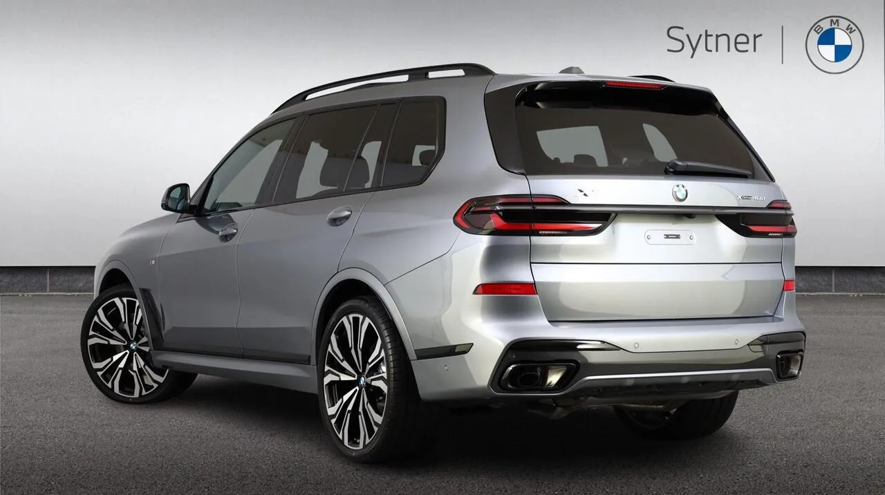 BMW X7 2026 photo 2