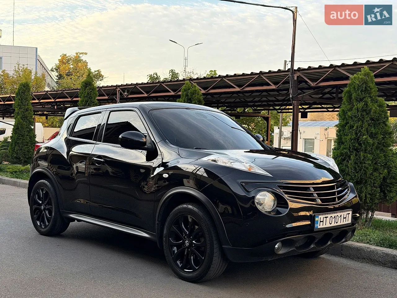 Nissan Juke 2014 photo 2