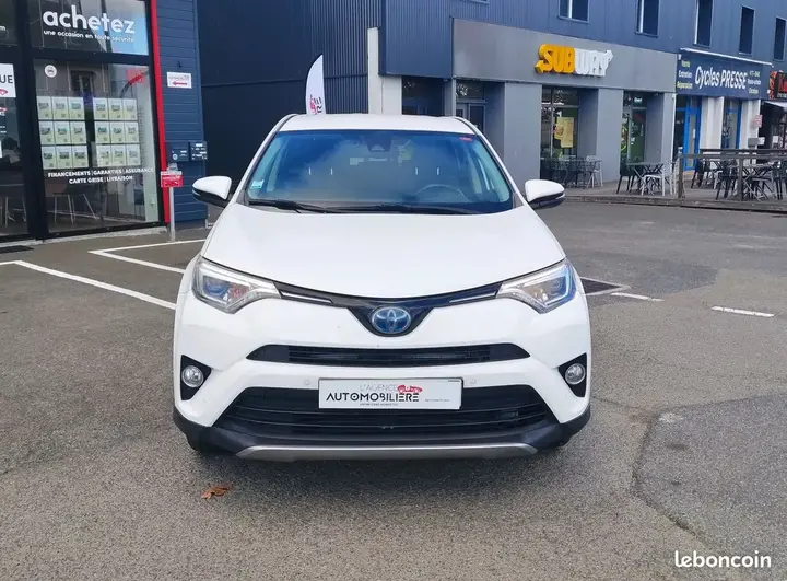 Toyota Rav4 2018 photo 4